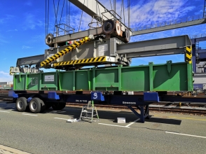 Spreader bei der Abnahme mit dem Prüfgewicht